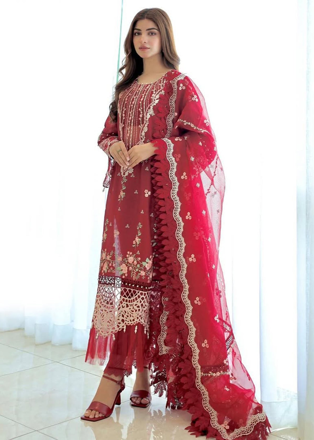 Rosabel - Kinza Hashmi